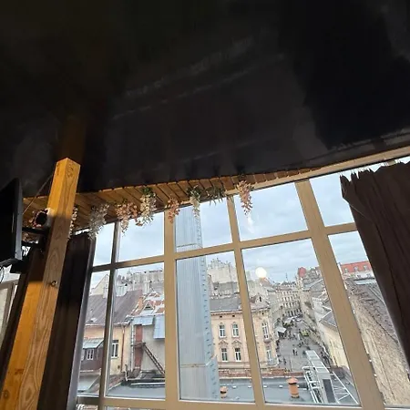 Apartment у львові біля макдональдса, на вул кавова 2 біля оперного театру Lemberg